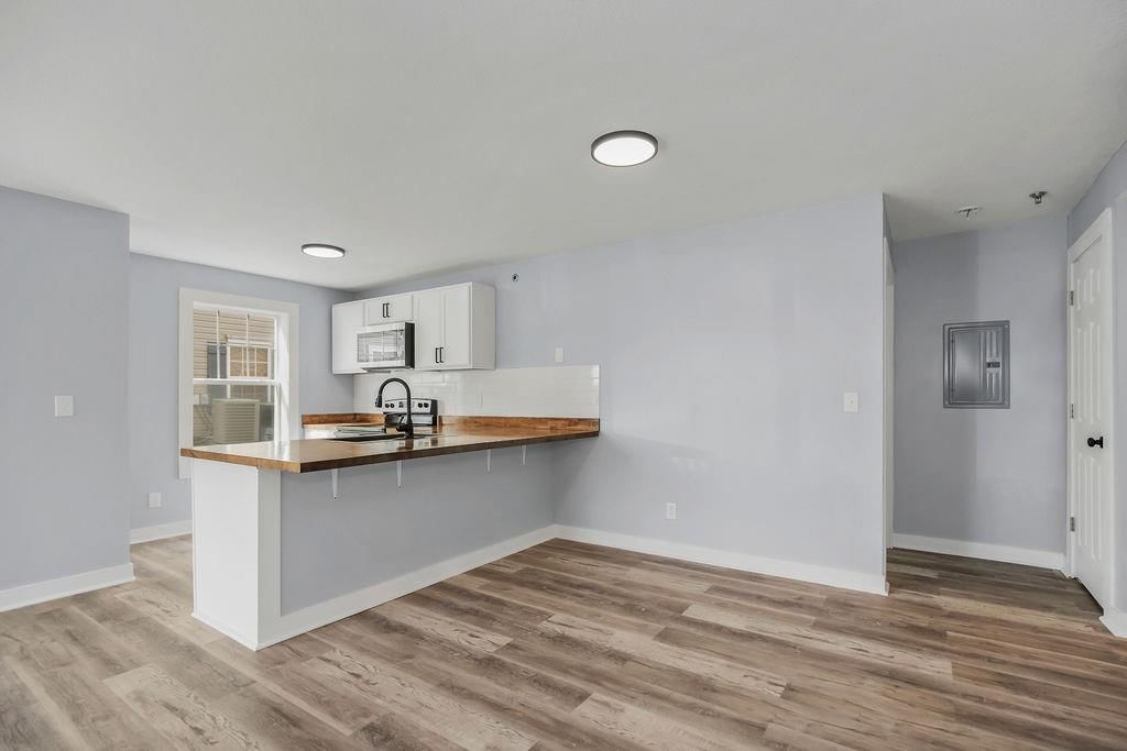 8121 N Lawndale Avenue — photo 13