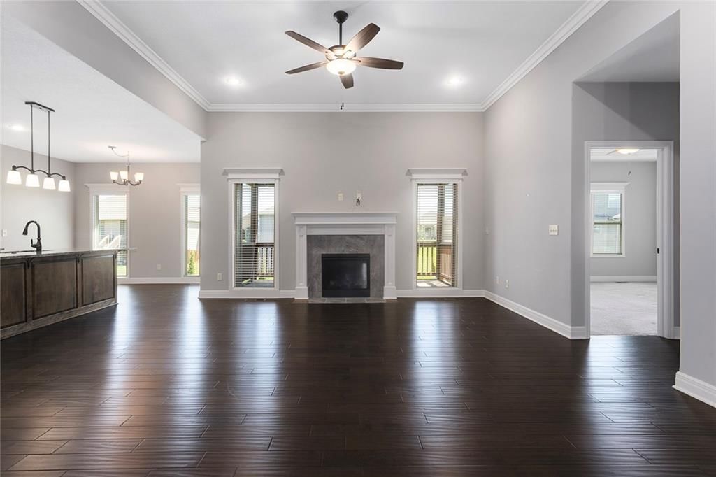 10823 N Corrington Avenue — photo 6