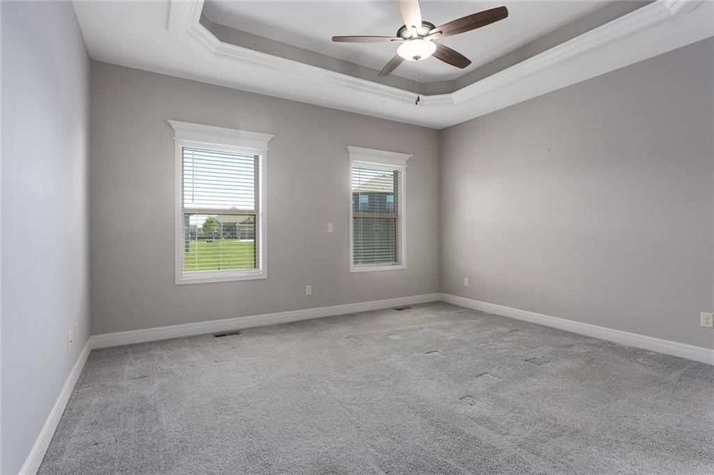 10823 N Corrington Avenue — photo 22