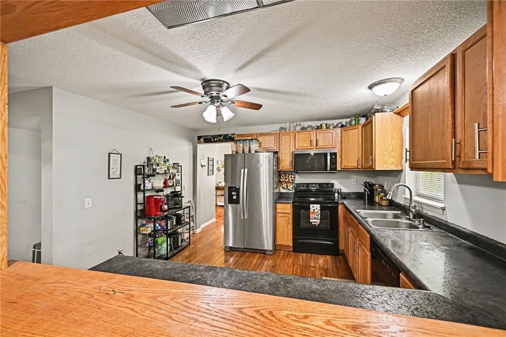226 Clayton Street — photo 12
