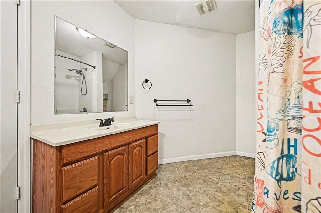 226 Clayton Street — photo 15