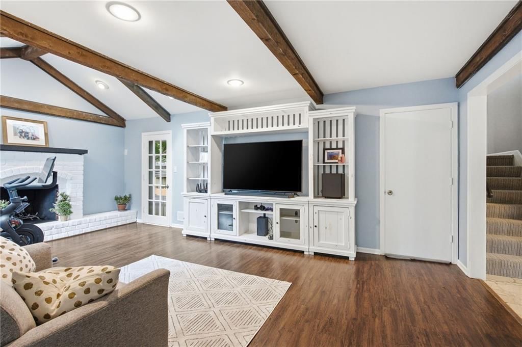 8845 Nall Avenue — photo 15