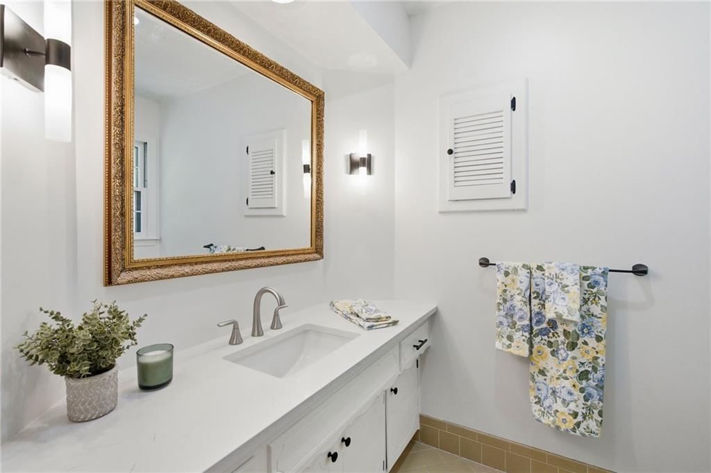 8845 Nall Avenue — photo 18