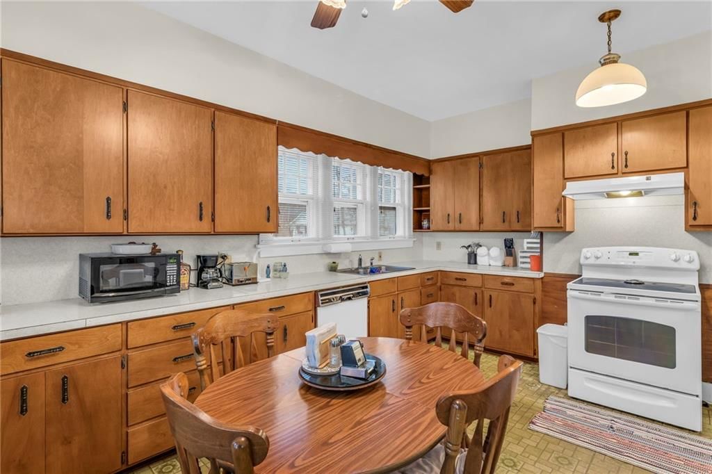 200 N Jefferson Street — photo 11