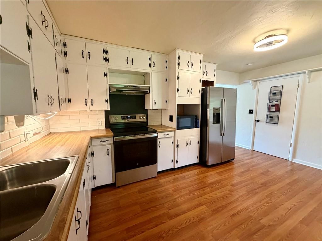 205 Hostetter Street — photo 8