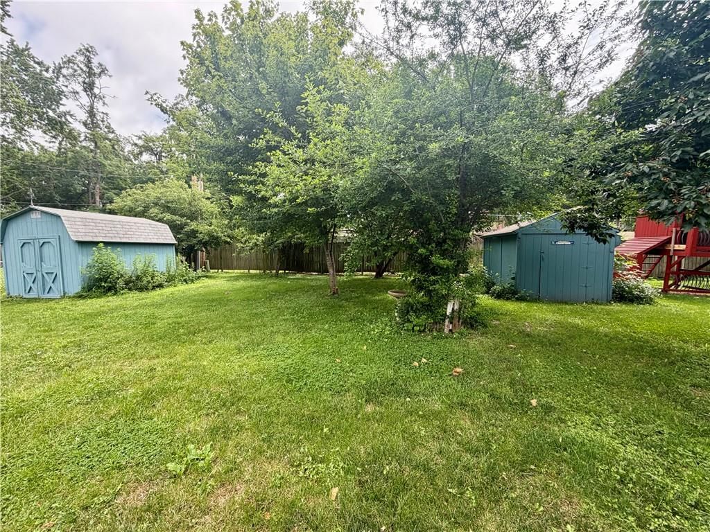 205 Hostetter Street — photo 27