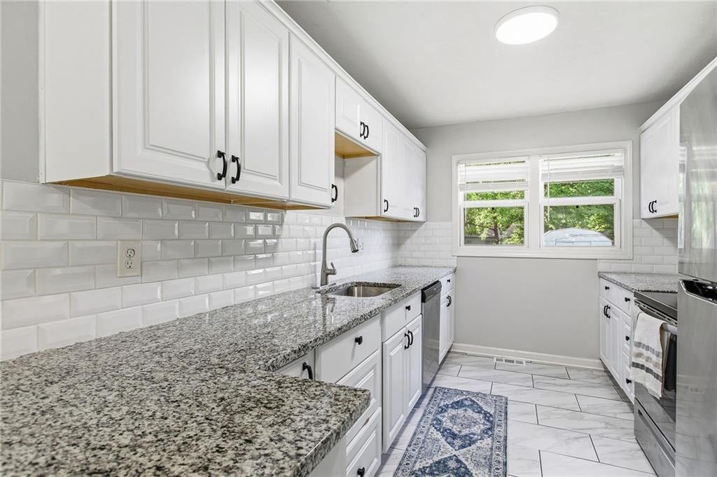 5908 E 101st Street — photo 9