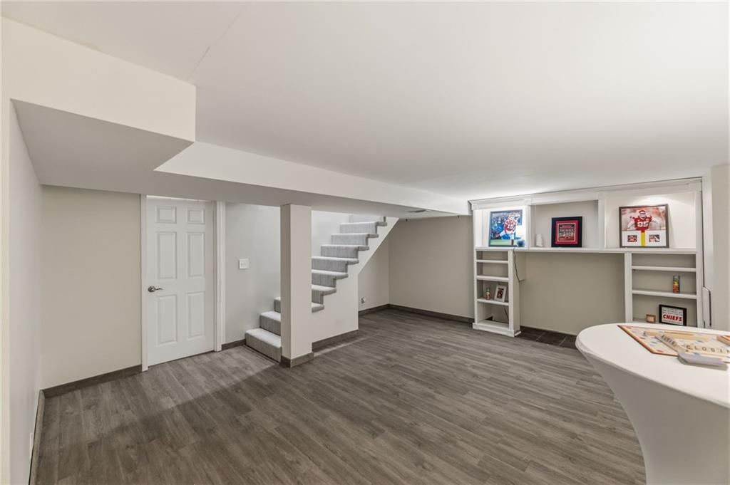 5519 W 101st Street — photo 5