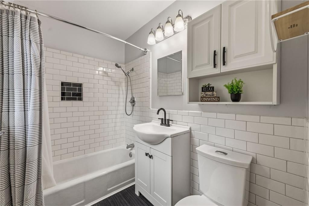5519 W 101st Street — photo 26