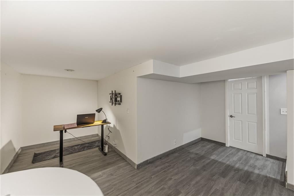 5519 W 101st Street — photo 29