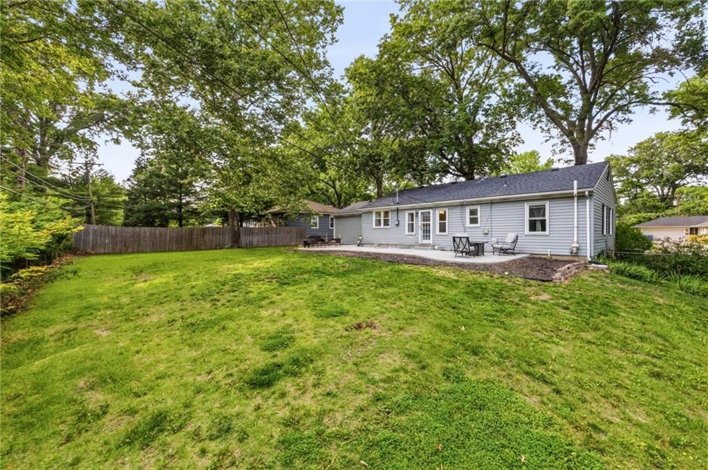 5519 W 101st Street — photo 34