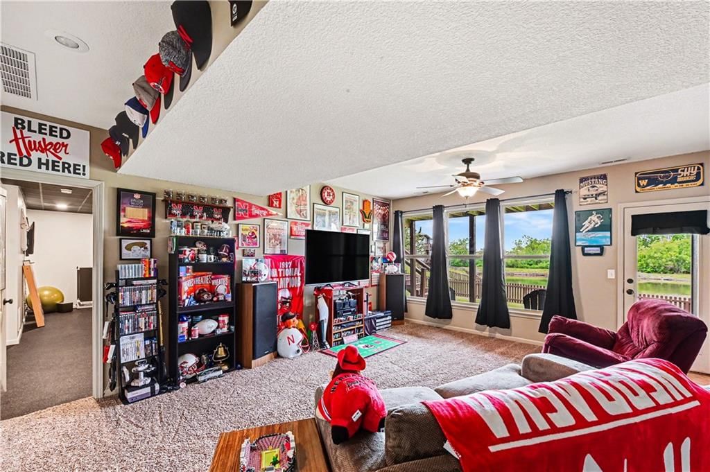 11408 Kimball Avenue — photo 20