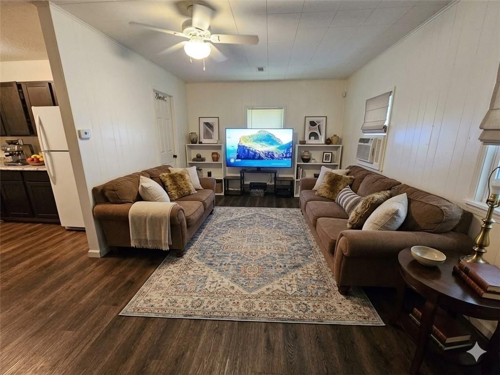 808 N Emery Street — photo 10