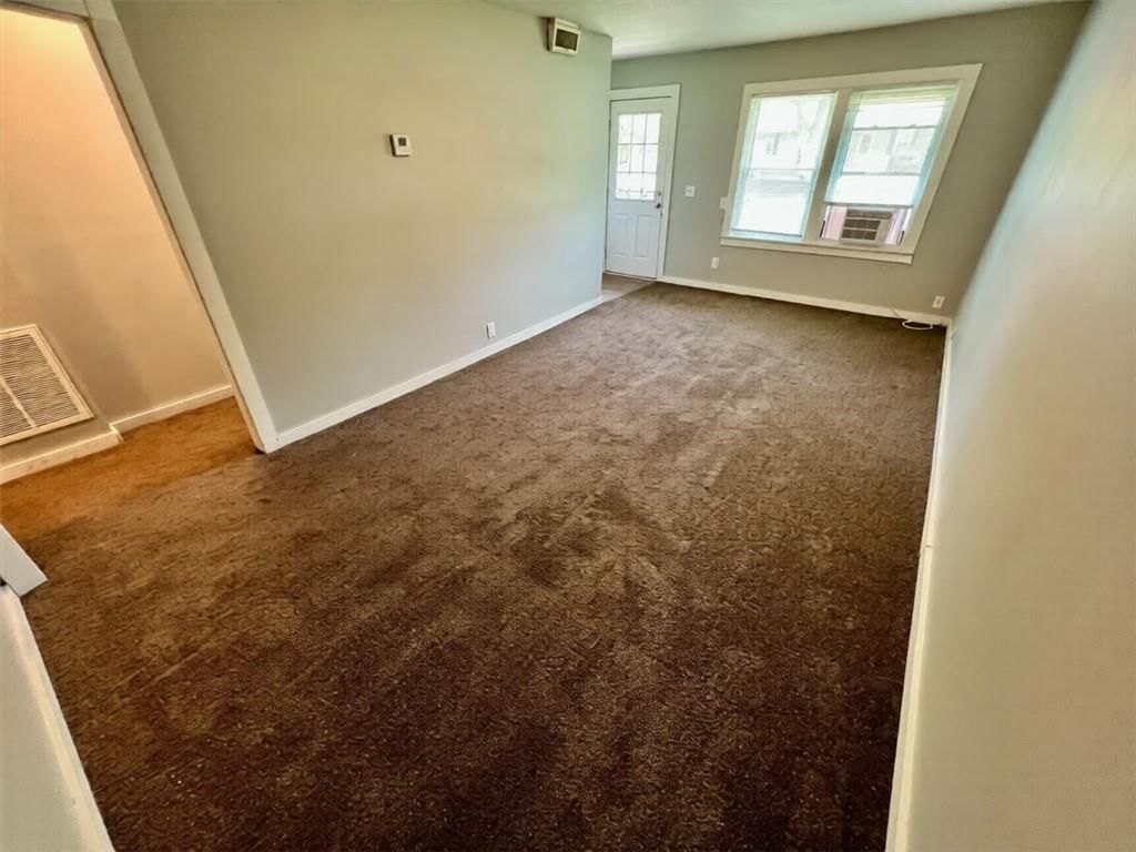 111 S Annie Street — photo 5