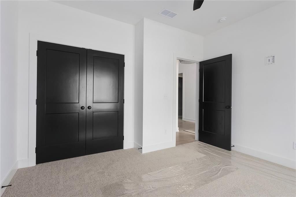 9737 N Lucerne Avenue — photo 7