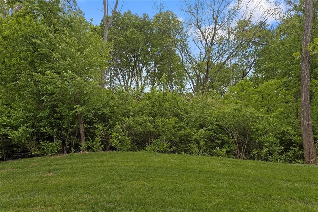 9737 N Lucerne Avenue — photo 40