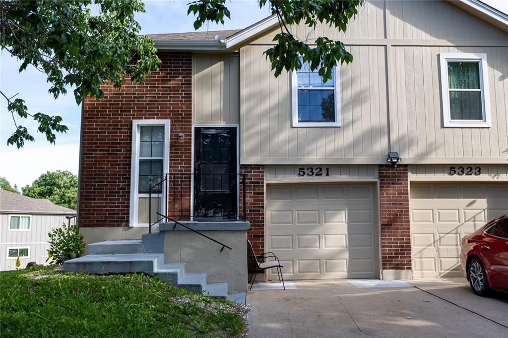 5321 NW 87th Court — photo 1