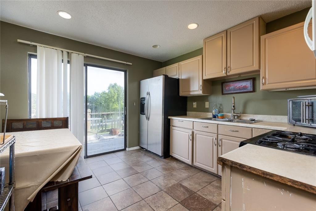 5321 NW 87th Court — photo 9