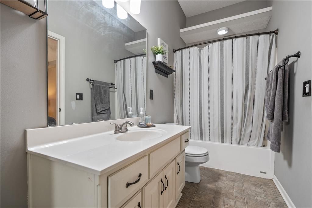 11424 N Ditzler Avenue — photo 20