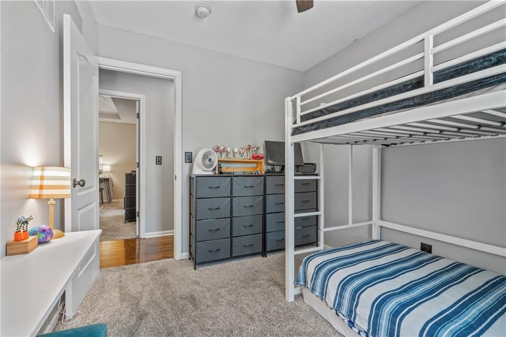 11424 N Ditzler Avenue — photo 23