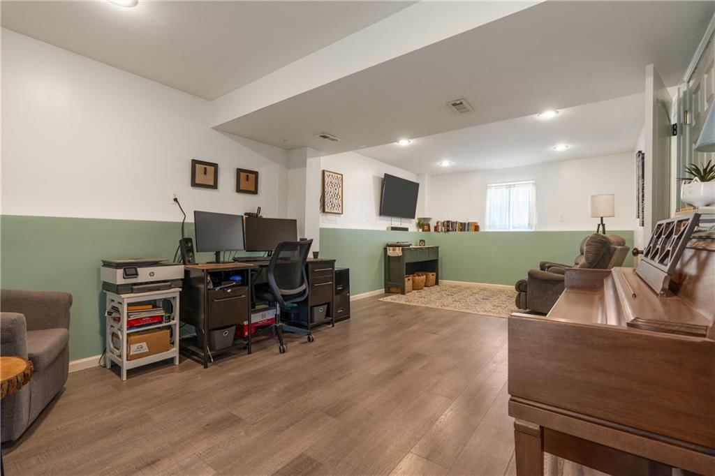 11424 N Ditzler Avenue — photo 33