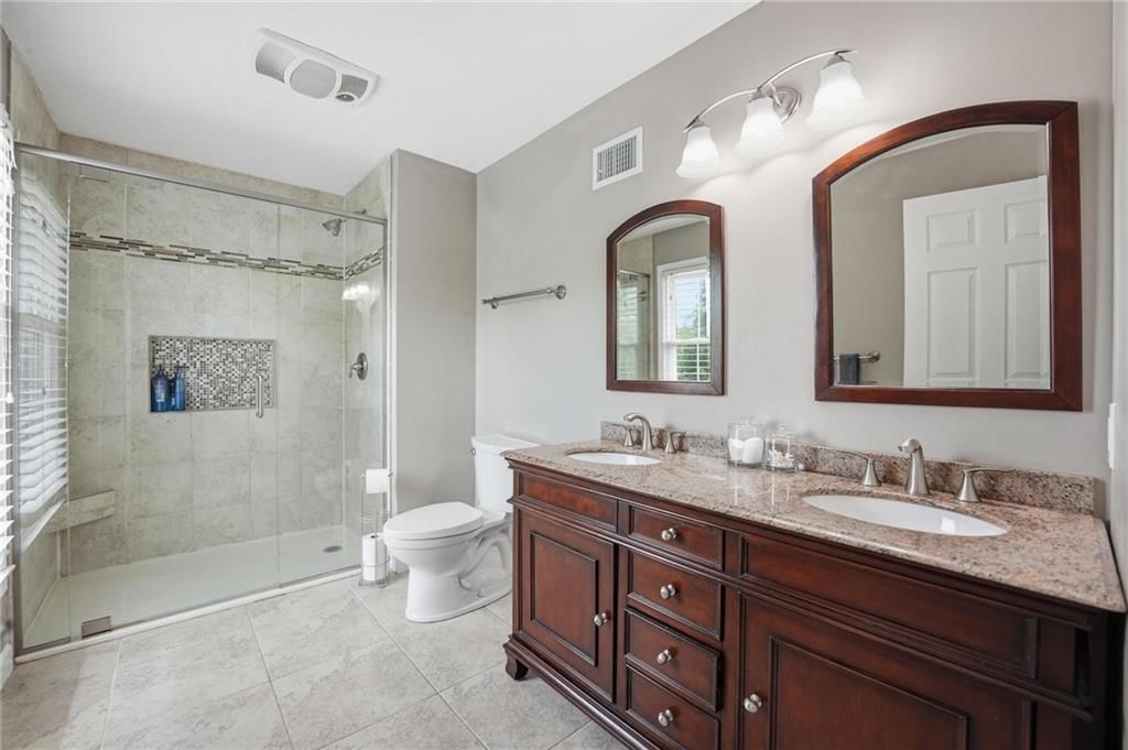 15107 W 83rd Terrace — photo 23