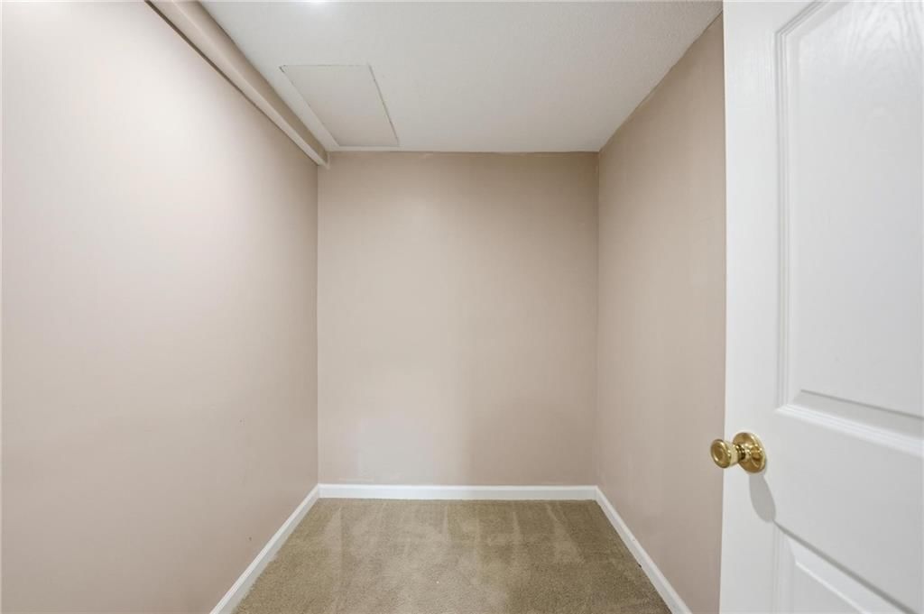 15107 W 83rd Terrace — photo 39
