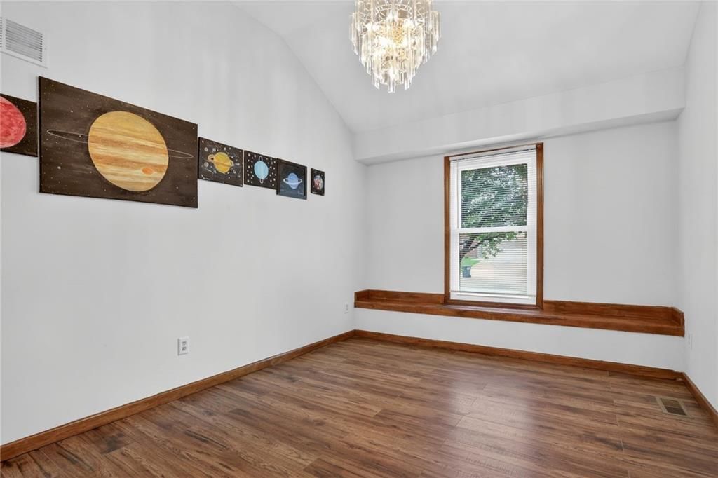 417 N Cherry Street — photo 4