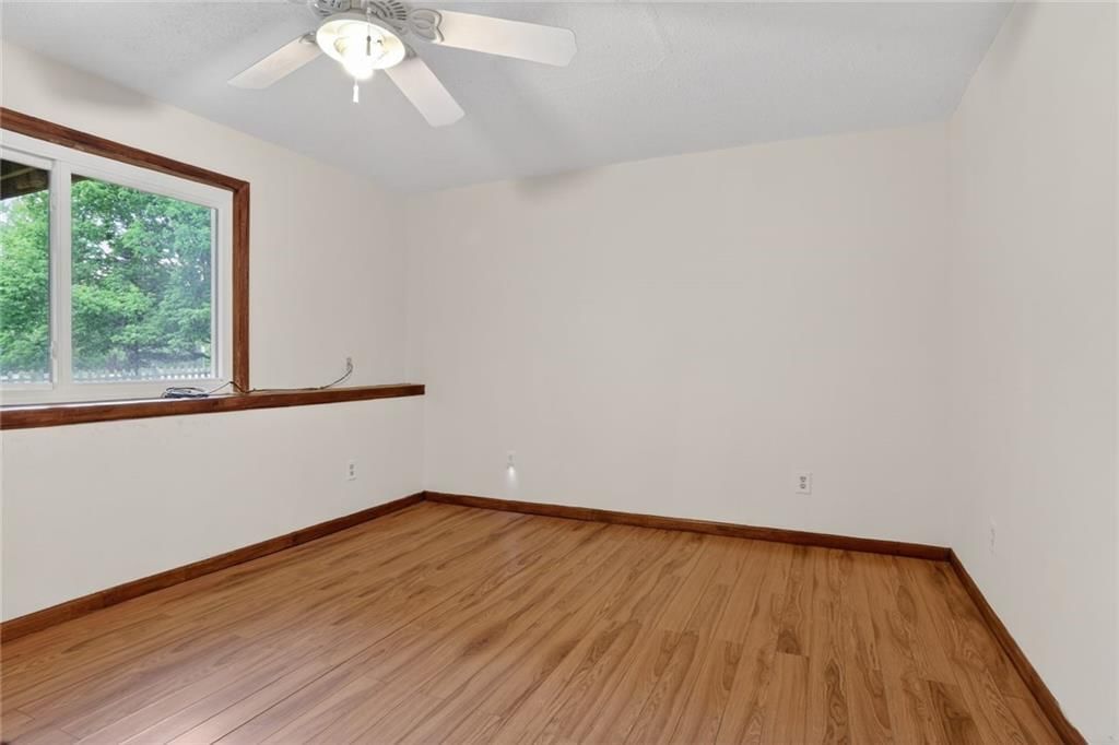 417 N Cherry Street — photo 17