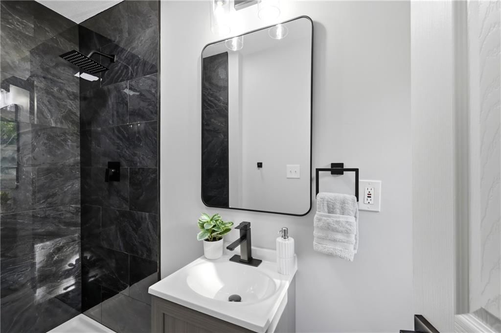 6518 Sterling Avenue — photo 16