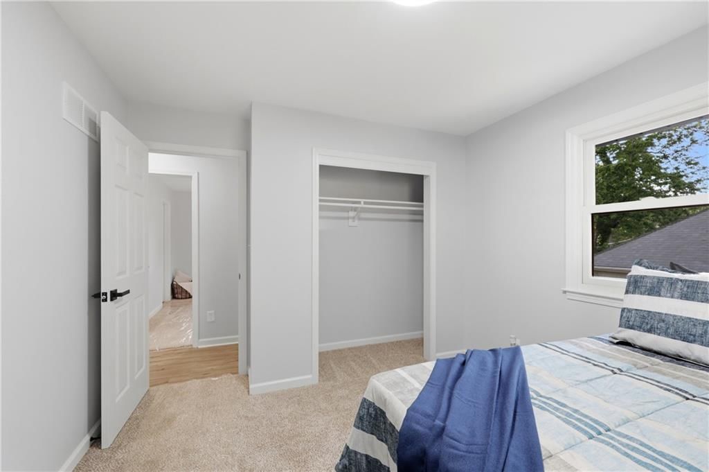6518 Sterling Avenue — photo 19
