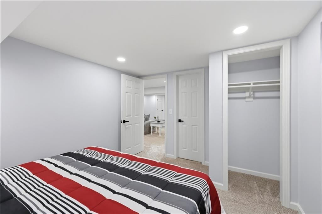 6518 Sterling Avenue — photo 22