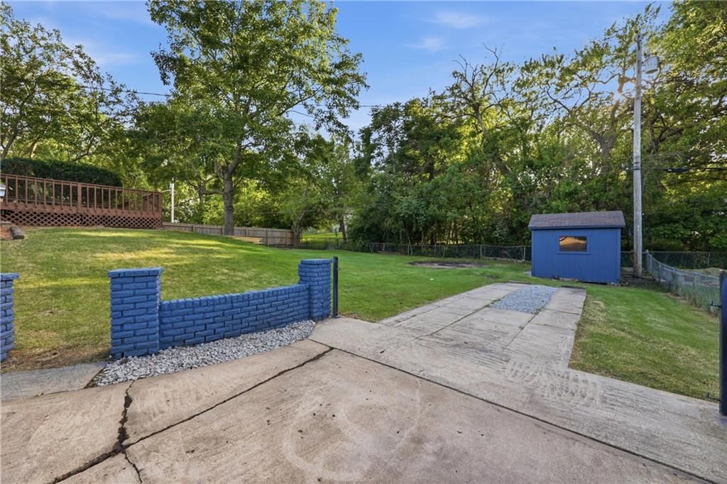 6518 Sterling Avenue — photo 30