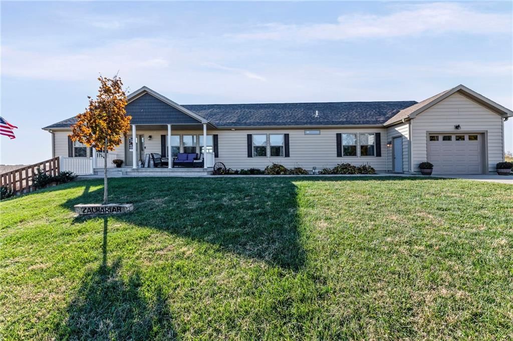 27455 Stephanie Lane — photo 3