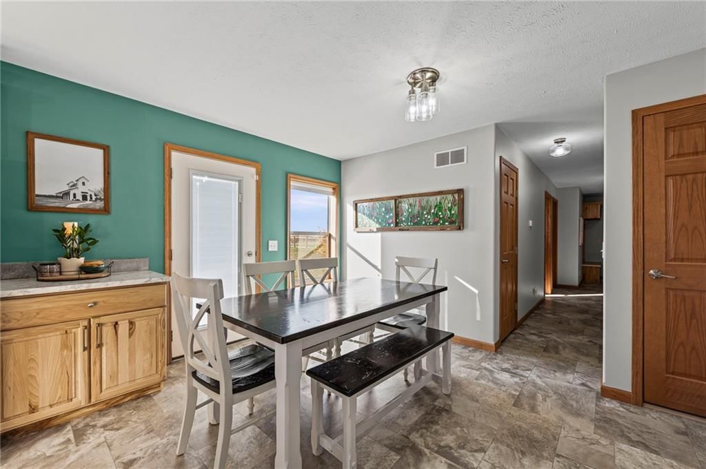 27455 Stephanie Lane — photo 16