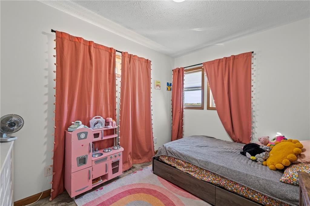 27455 Stephanie Lane — photo 23