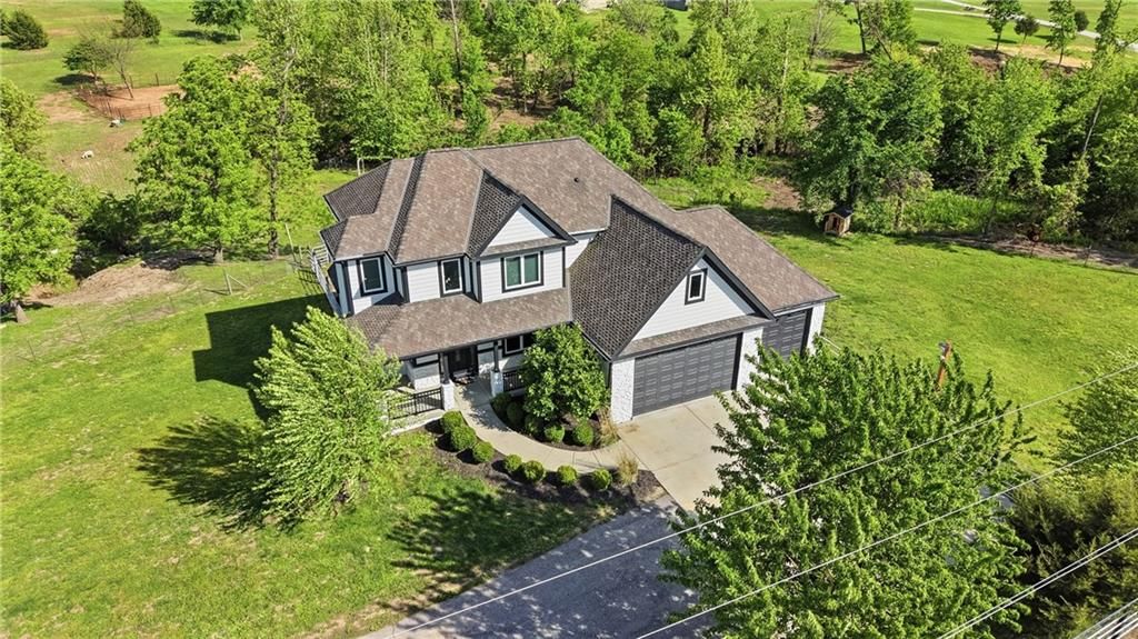18411 Linwood Road — photo 3