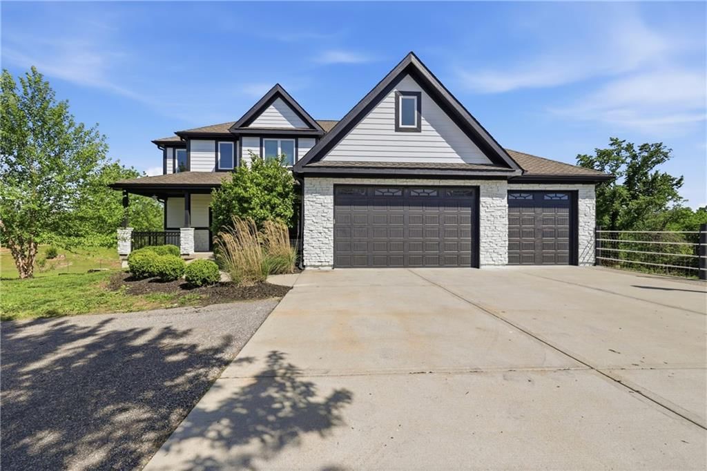 18411 Linwood Road — photo 13