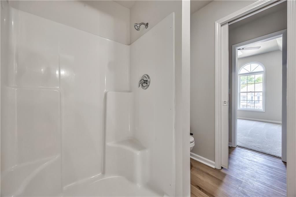 1172 WHITE OAK Lane — photo 37