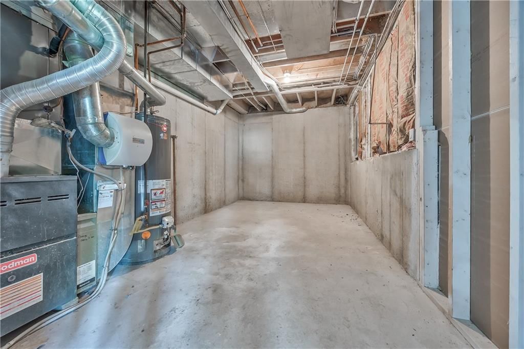 1172 WHITE OAK Lane — photo 44