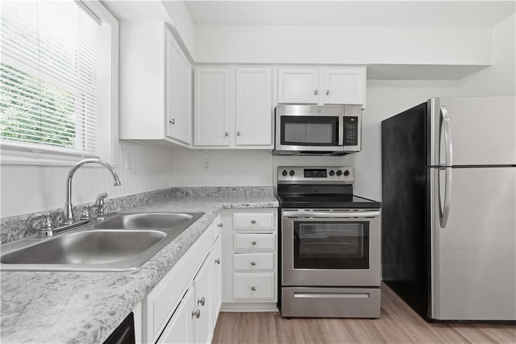 2706 W 79th Street — photo 7