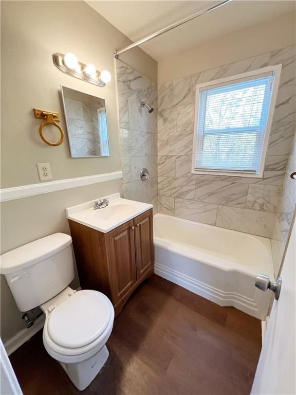 9512 Charlotte Street — photo 8
