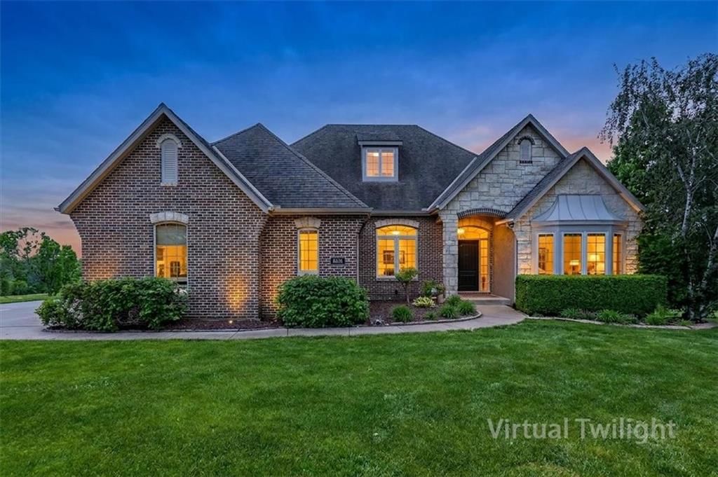 8070 Green Glades Court — photo 2