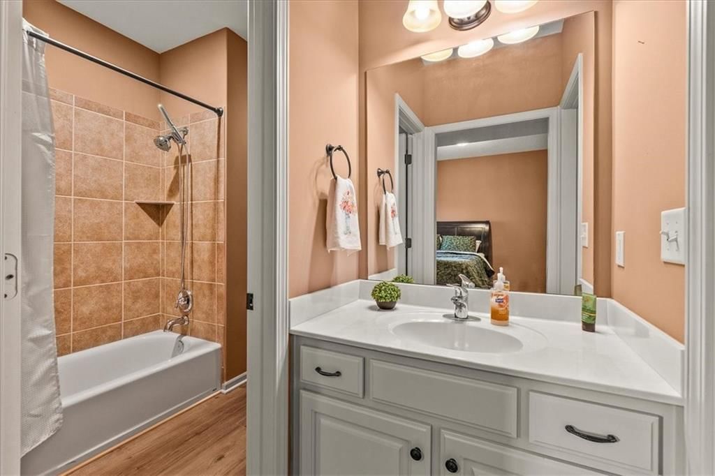 8070 Green Glades Court — photo 34