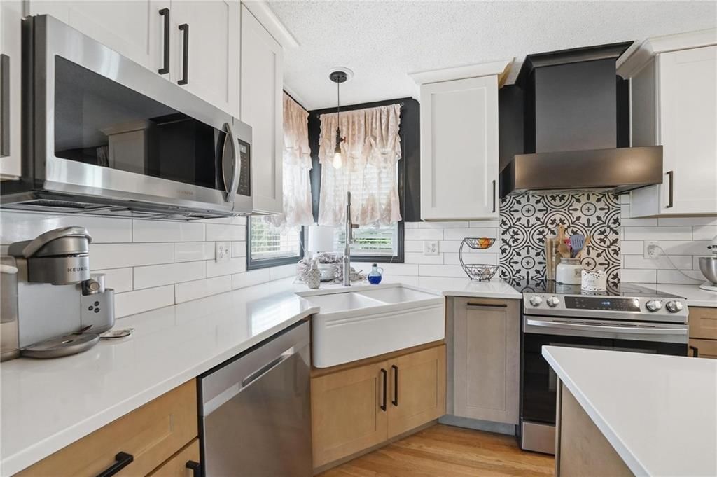 12902 S Hagan Street — photo 17