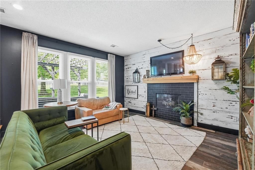 12902 S Hagan Street — photo 24