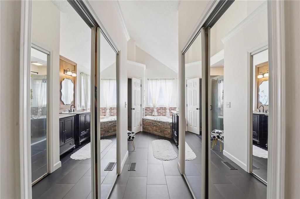 12902 S Hagan Street — photo 32