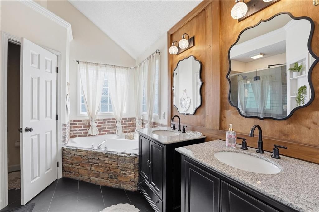 12902 S Hagan Street — photo 33