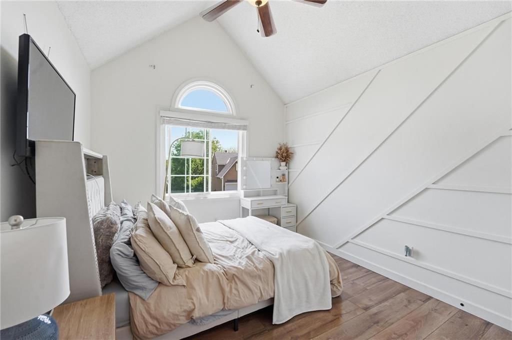 12902 S Hagan Street — photo 40