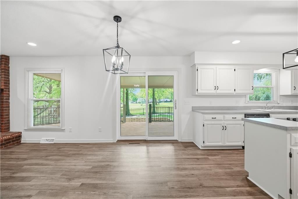 600 NE Golfview Drive — photo 18
